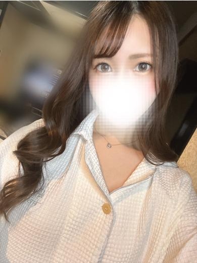 せりな
